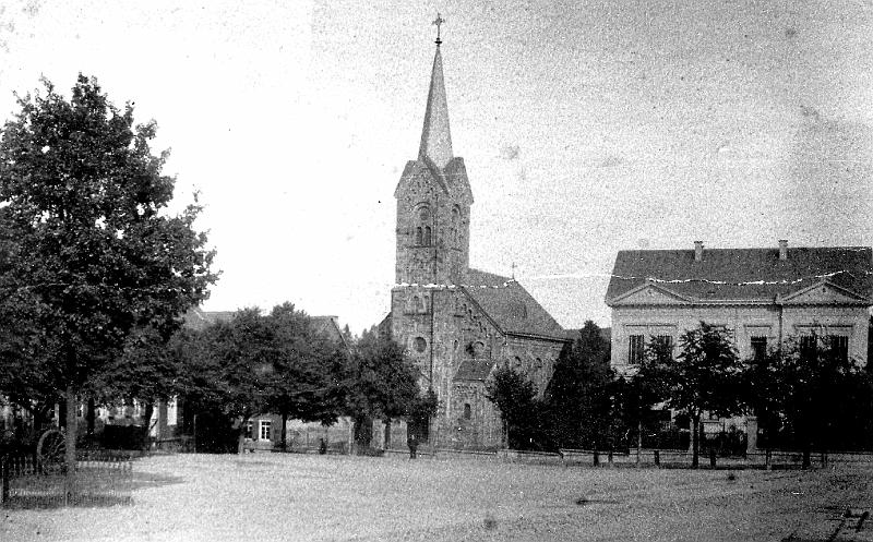 (082) markt um 1885.jpg